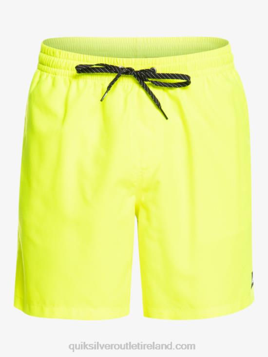 Men Quiksilver Everyday 17 Volleys N02TD626 safety yellow