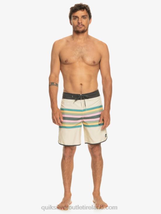 Men Quiksilver Everyday Scallop 19 Boardshorts N02TD767 birch