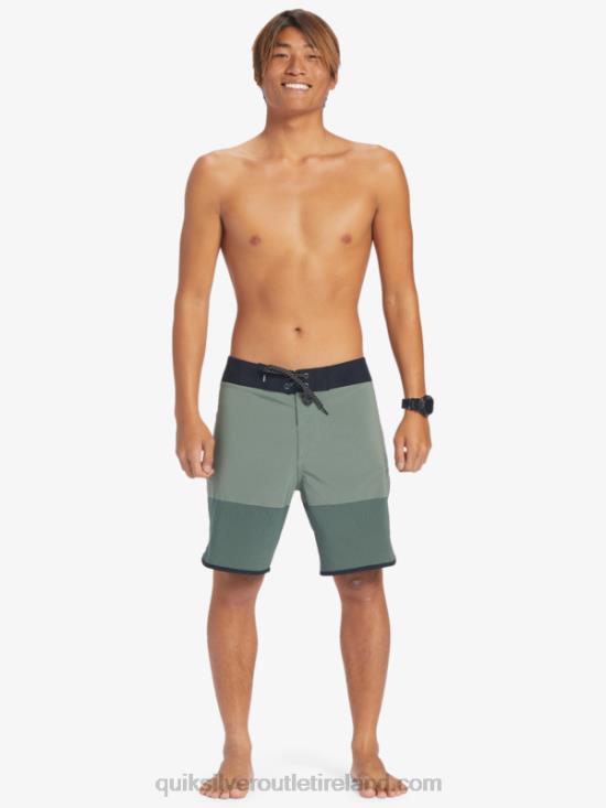 Men Quiksilver Highlite Scallop 19 Boardshorts N02TD30 thyme