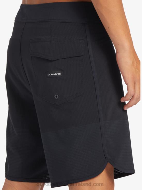 Men Quiksilver Highlite Scallop 19 Boardshorts N02TD37 black
