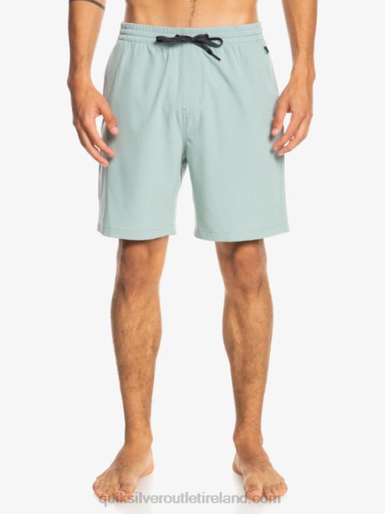 Men Quiksilver Ocean Elastic 18 Amphibian Shorts N02TD352 green milieu