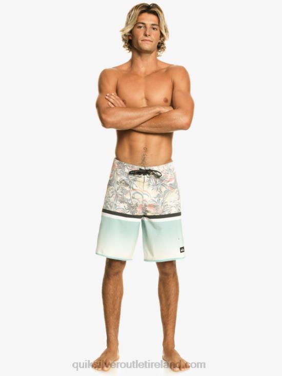 Men Quiksilver Surfsilk Division Scallop 19 Boardshorts N02TD1396 sky blue
