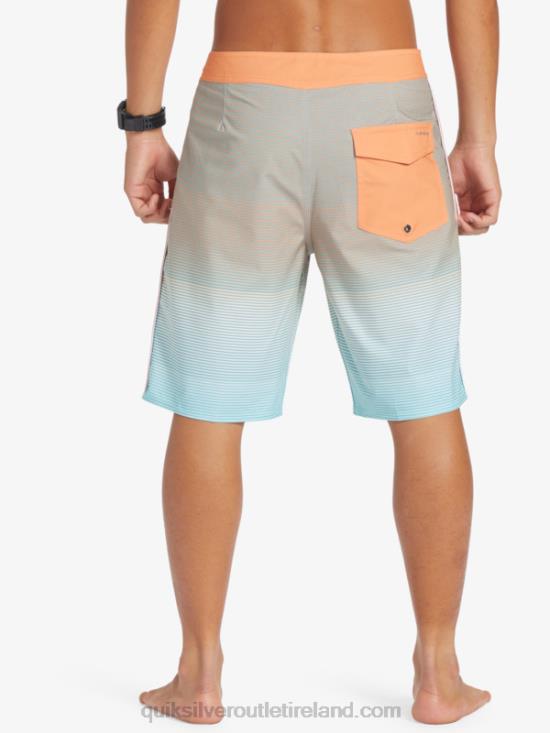 Men Quiksilver Surfsilk Massive 20 Boardshorts N02TD333 cameo blue