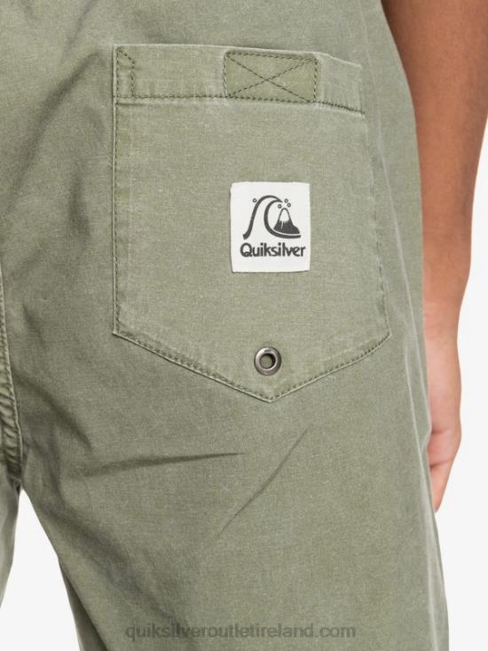 Men Quiksilver Taxer 17 Elastic Waist Shorts N02TD1380 four leaf clover